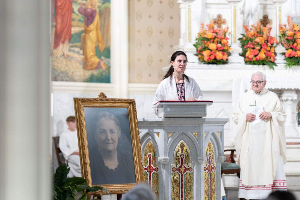 Postulator speaking during the Mass for the Cause