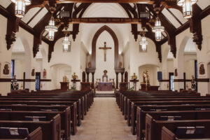 Image of the altar at Immaculate Conception Parish in Ravenna