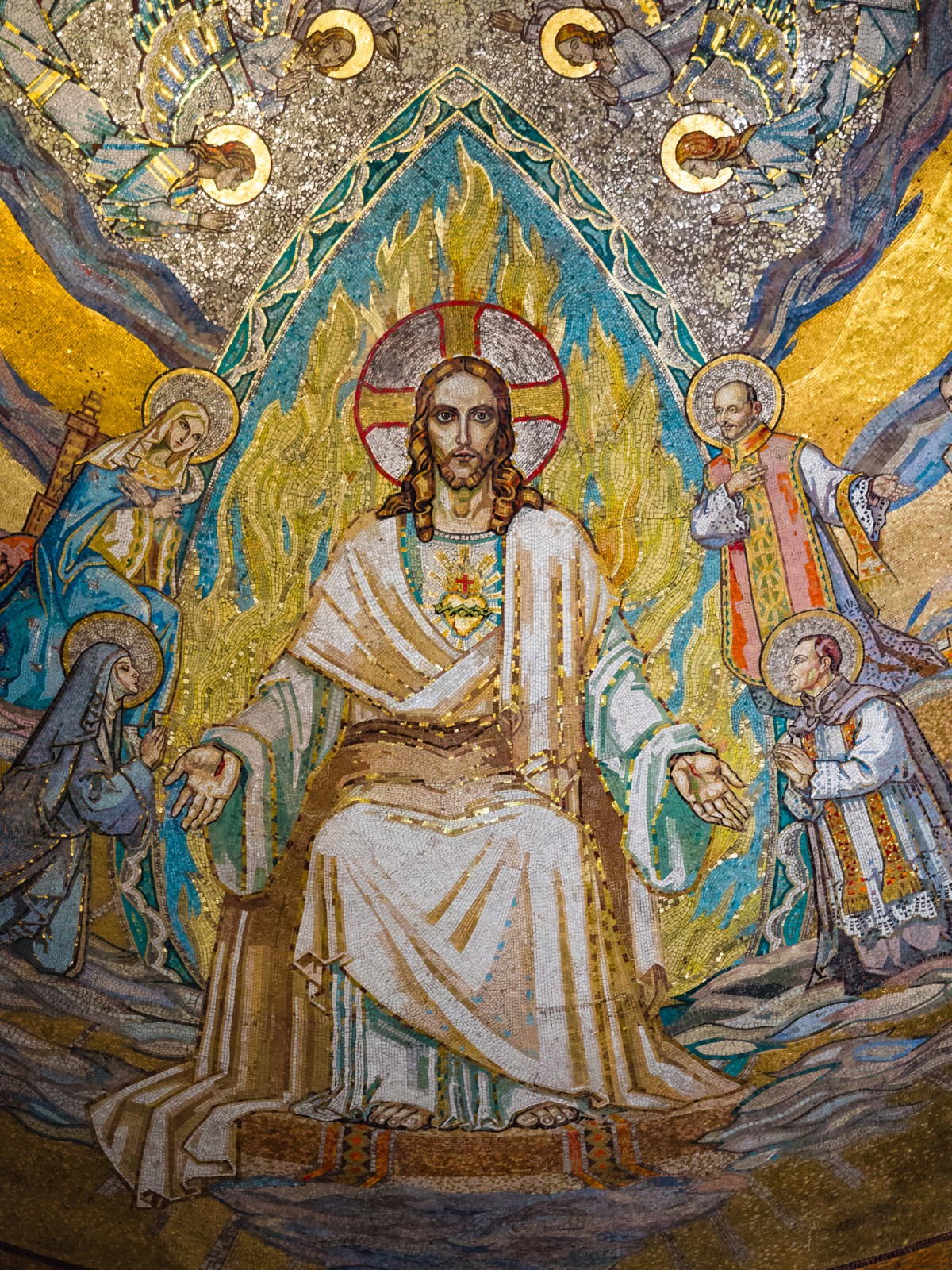 A mural depicting the Sacred Heart of Jesus in Basilica of the Sacre Coeur.