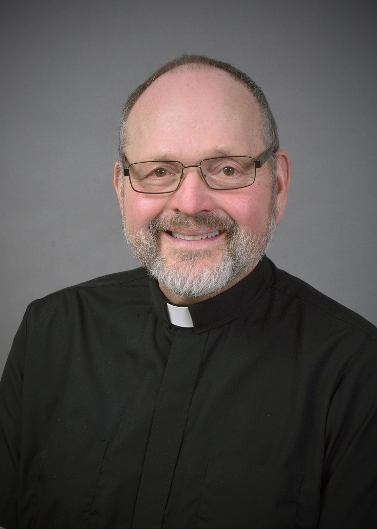 Headshot of Father Noga