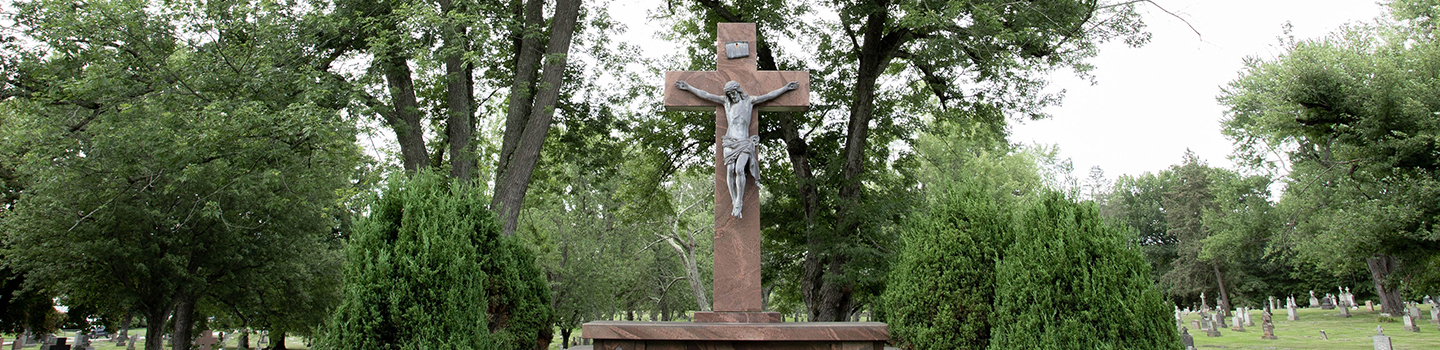 Rosary at Calvary Cemetery