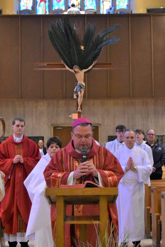 Bishop Bonnar blesses palms at Palm Sunday Mass