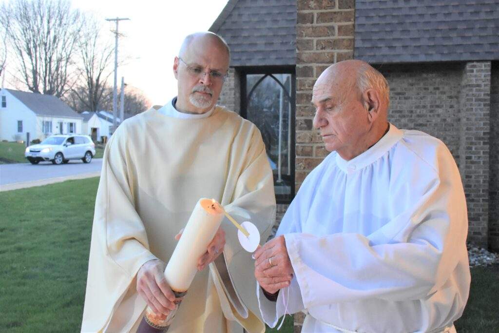 Lighting of the Easter candle