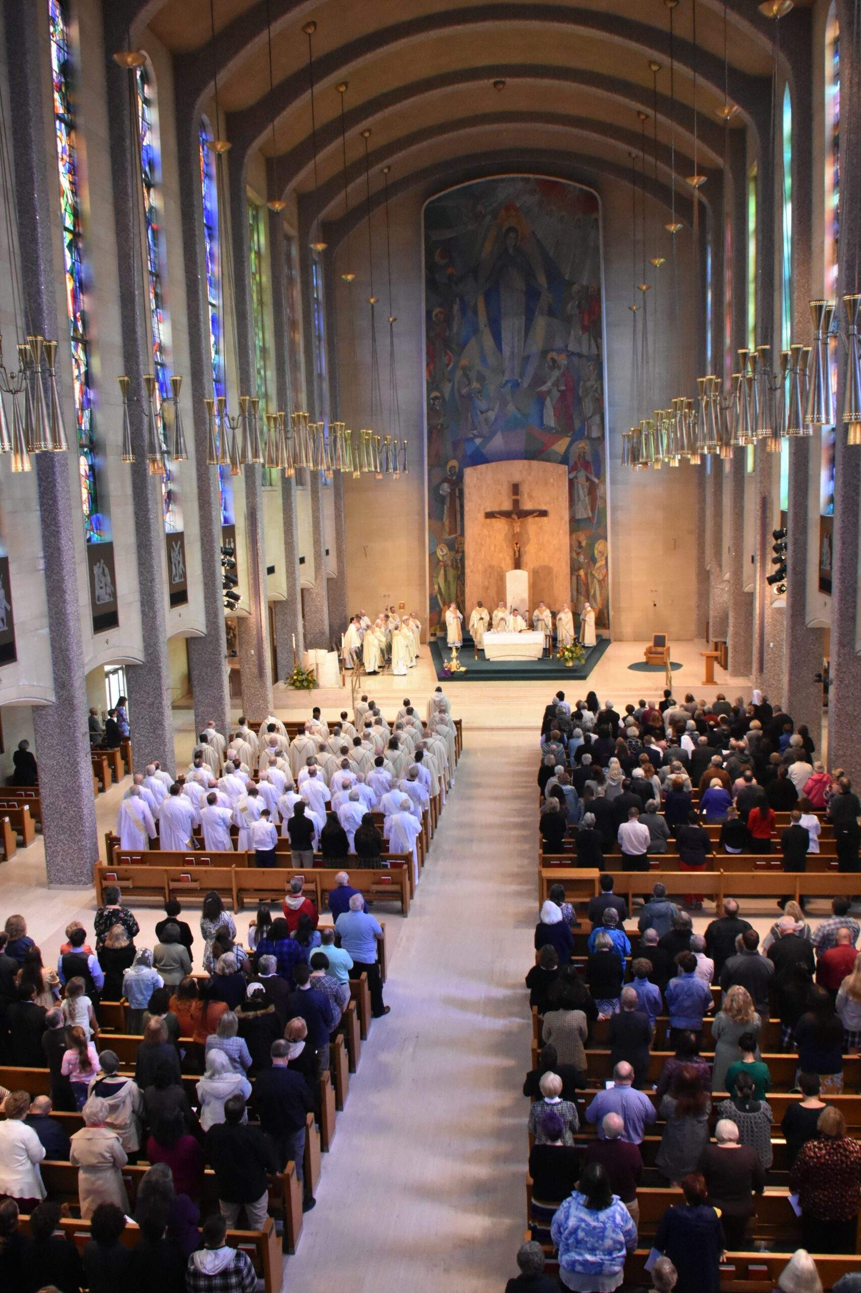 Aerial view of full pews at St. Columba Cathedral