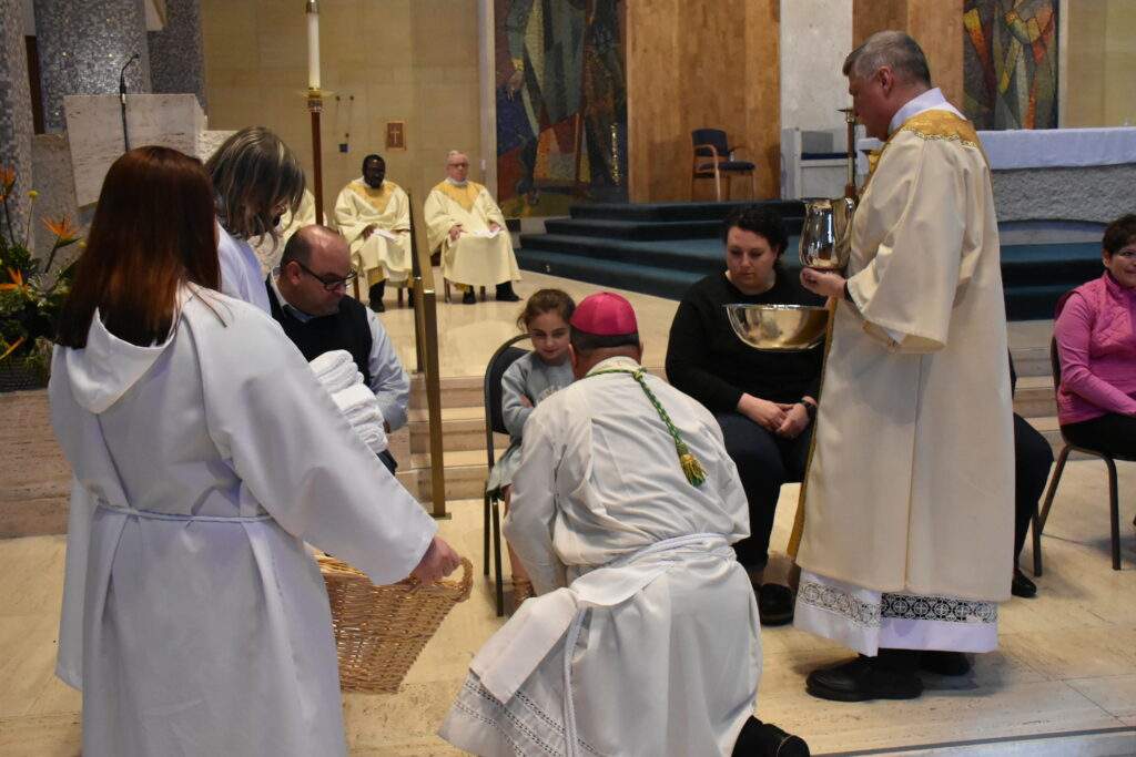 Bishop Bonnar washes feet at Holy Thursday