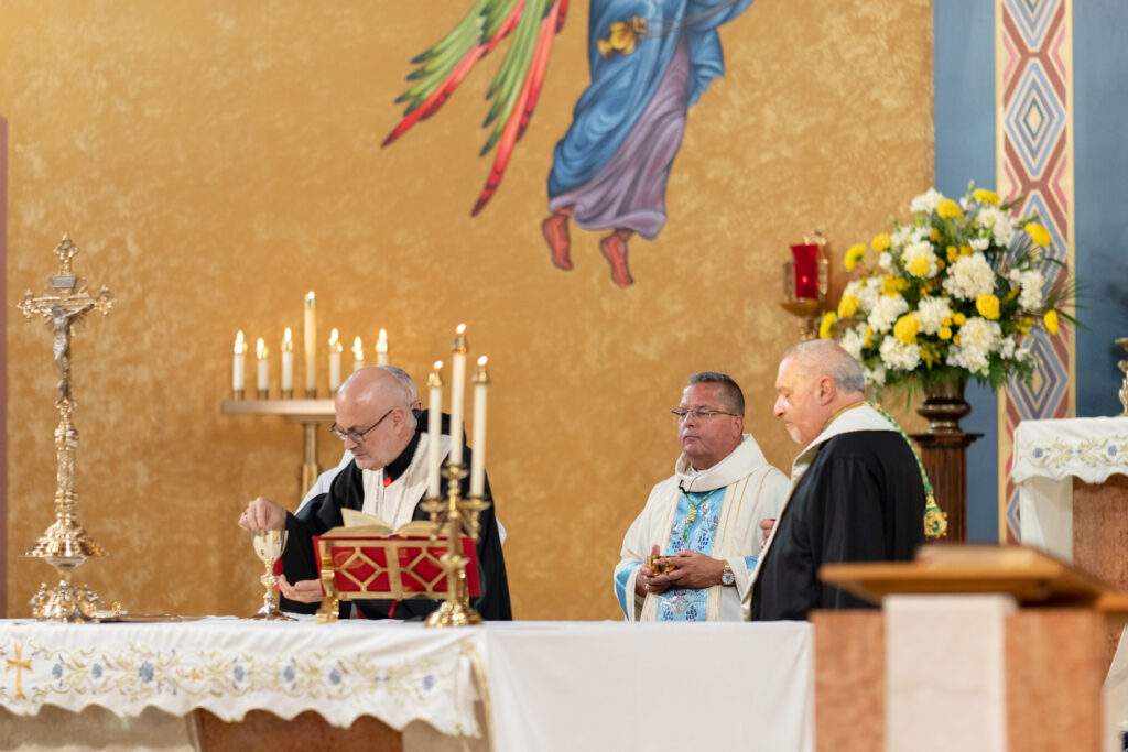 Bishop celebrates Mass with Maronite priests at assumption pilgrimage in North Jackson