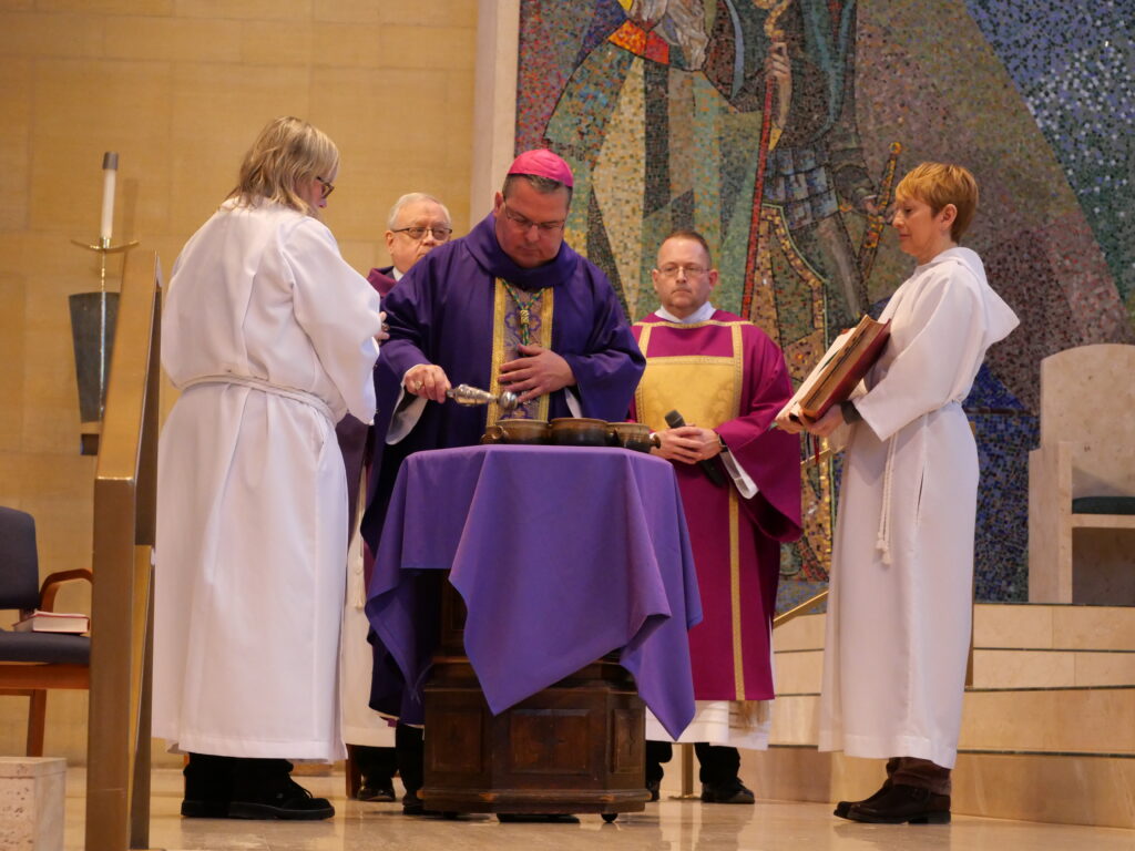 Bishop Bonnar blesses the ashes on Ash Wednesday at St. Columba Cathedral