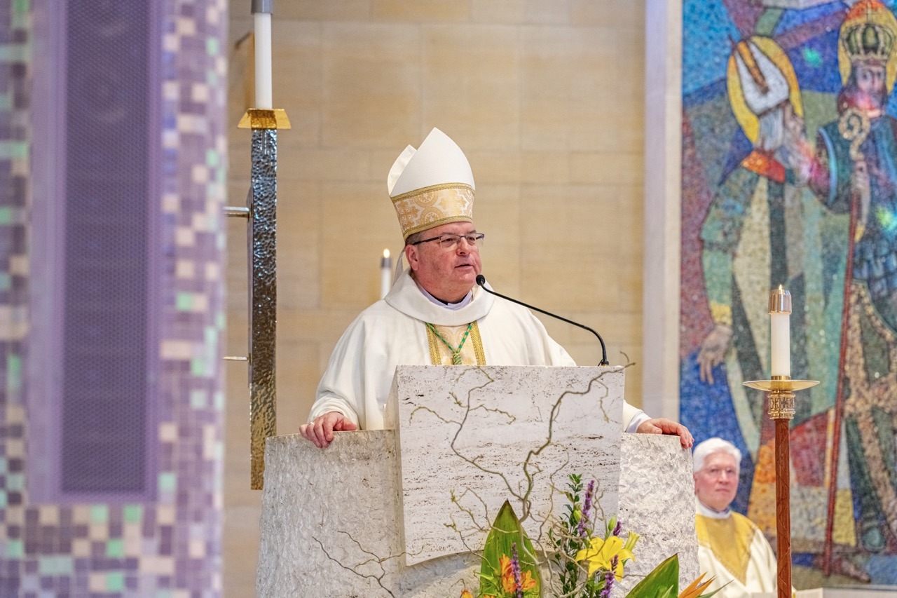Bishop Bonnar delivers a homily during Holy Thursday 2024. Photo by Brian Keith.