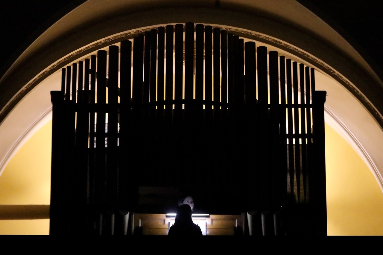 Organ silhouette in the darkness at St. Joseph Parish in Mogadore during the Easter Vigil 2024. Photo by Ed Hall, Jr.