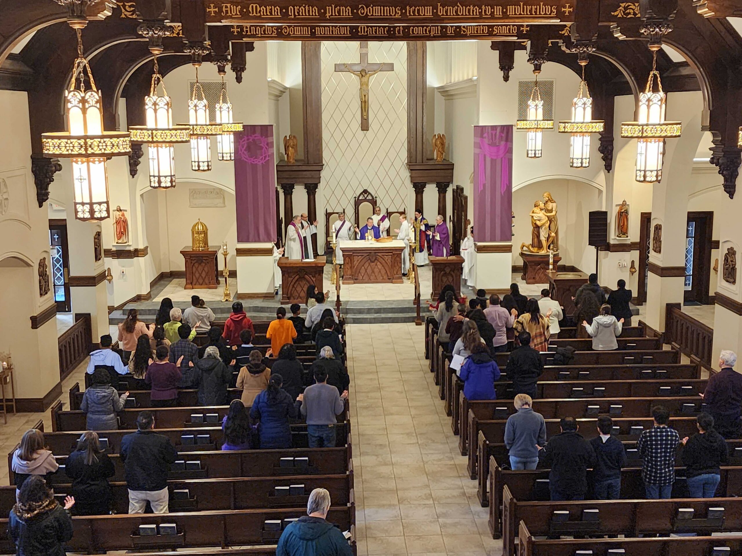 Hispanic Mass at Immaculate Conception Parish in Ravenna