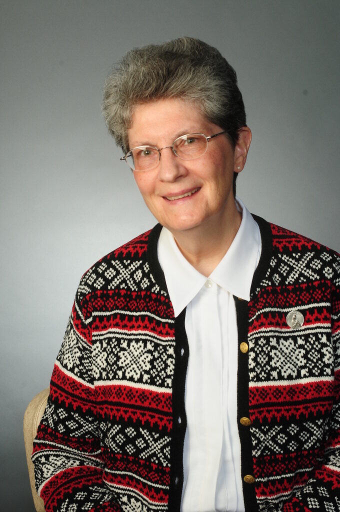 Headshot of Sister Linda