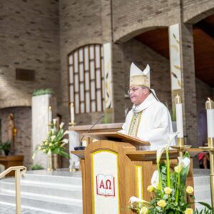 Bishop bonnar preaches from the ambo