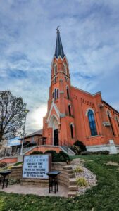 Image of a church building in Sioux City, Iowa