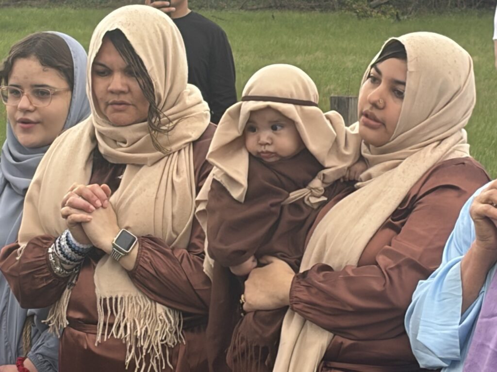 Women Weep. Living Stations of the Cross at St. Dominic. Photo by Paulina Montaldo.